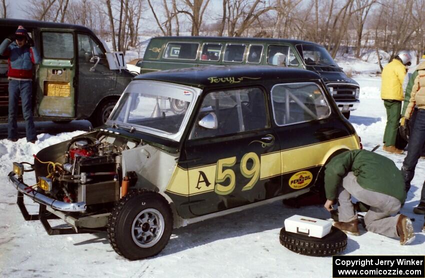 Terry Orr's Mini Cooper