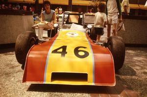 Ted Witcoff's Caldwell D-9 on display on the Nicollet Mall days before the races.
