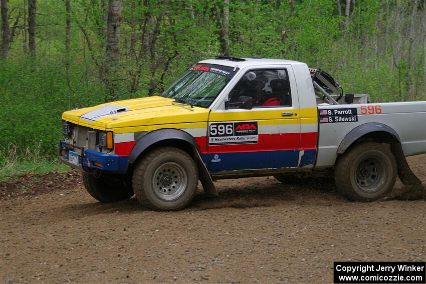 Scott Parrott / Shawn Silewski Chevy S-10 on SS2, Kabekona I.