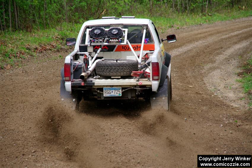 Scott Parrott / Shawn Silewski Chevy S-10 on SS2, Kabekona I.