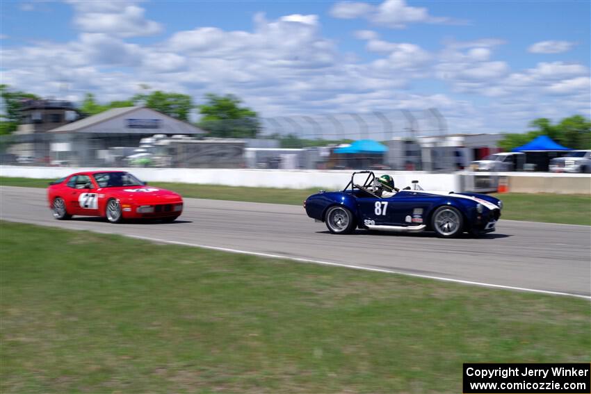 Rob Wilke's SPO Shelby Cobra Replica and Matt Lawson's ITE-2 Porsche 944 Turbo