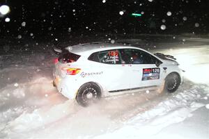 Sean Donnelly / Zach Pfeil Renault Clio Rally3 on SS17, Shoreline-Sage Creek II.