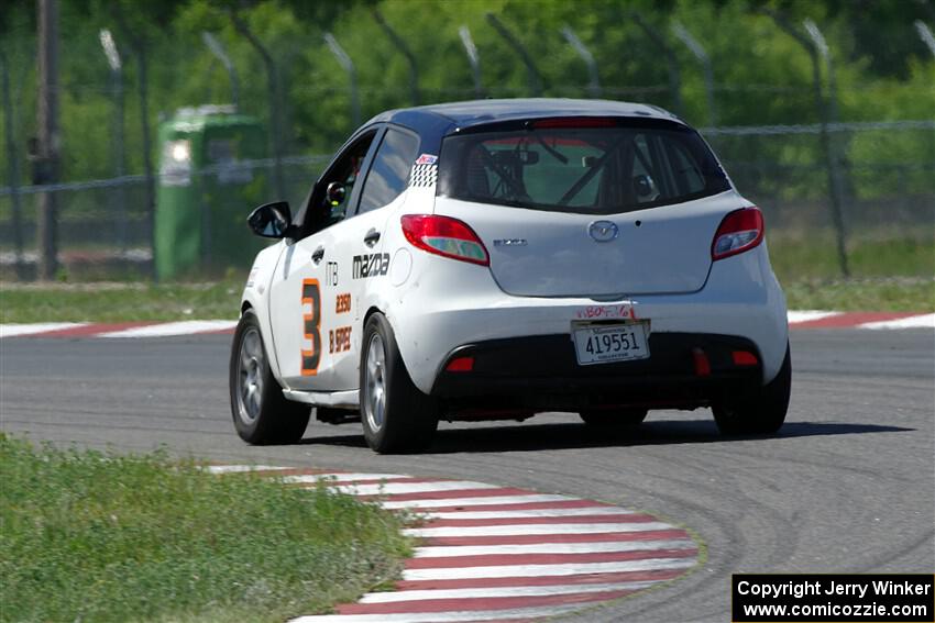 Geoff Youngdahl's B-Spec Mazda 2