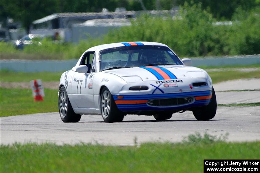 Peyton Goldenstein's Spec Miata Mazda Miata