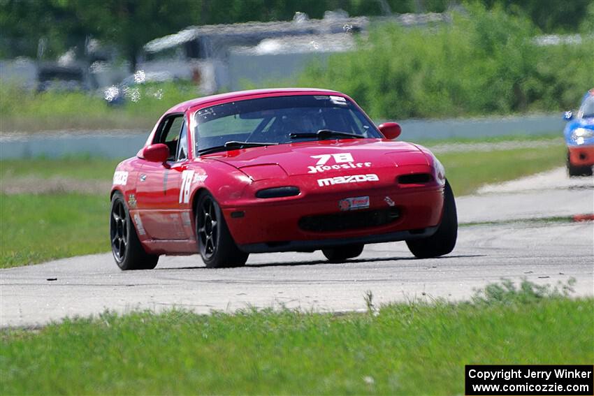 Owen Benson's Spec Miata Mazda Miata