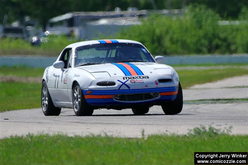 Peyton Goldenstein's Spec Miata Mazda Miata