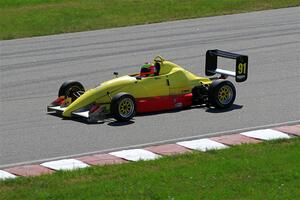 Mike Fowler's Van Diemen RF96 Formula Continental