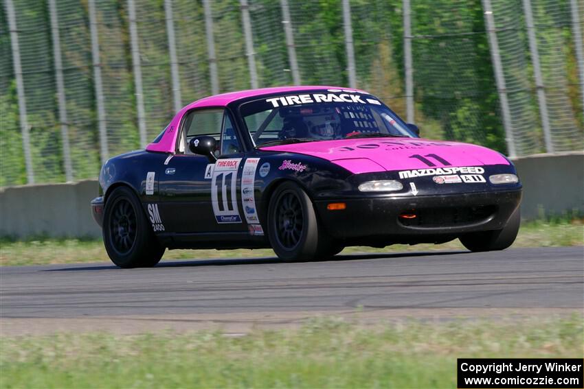 Sophie Jones' Spec Miata Mazda Miata