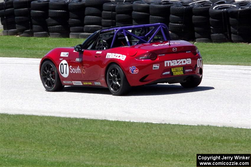 Joe DaSilva's Mazda MX-5 Cup