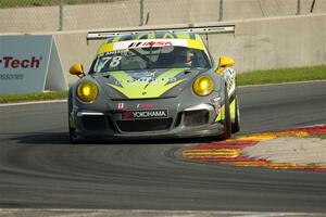 Roman De Angelis' Porsche GT3 Cup