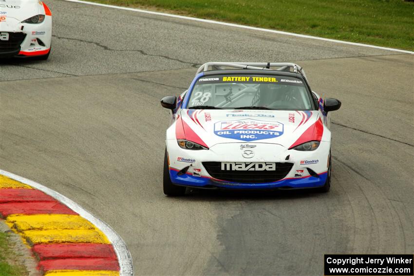 Robert Stout's Mazda MX-5 Cup