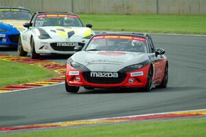 John Dean, II's and Hernan Palermo's Mazda MX-5 Cups