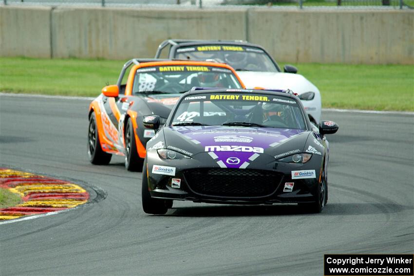 Assen Rachev's and Eric Palmer's Mazda MX-5 Cups