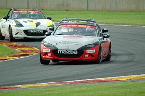 John Dean, II's , Ryan Hall's and Hernan Palermo's Mazda MX-5 Cups