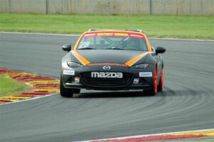 Brandon White's Mazda MX-5 Cup