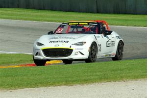 Alex Bachoura's Mazda MX-5 Cup