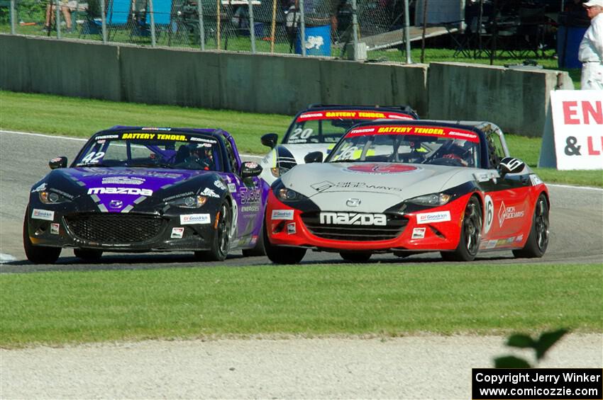 Assen Rachev's and John Dean, II's Mazda MX-5 Cups