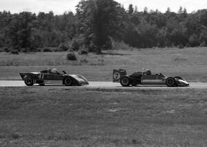 Steven Ave's Lola T-492 Sports 2000 chases Mark Modjean's GRD Formula Continental