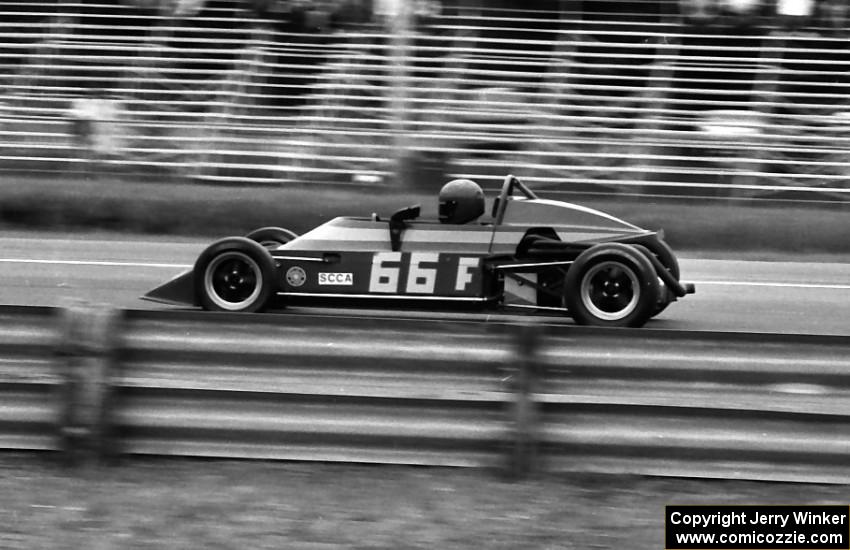 Mike Phillips's Dulon MP-19 Formula Ford