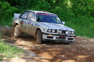 Shanti Witt / Keegan Helwig BMW 325is on SS5, Chainsaw Junksin.