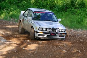 Shanti Witt / Keegan Helwig BMW 325is on SS5, Chainsaw Junksin.