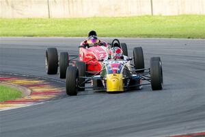 Jay Messenger's Van Diemen RF99 and Dave Petzko's Spectrum 014H