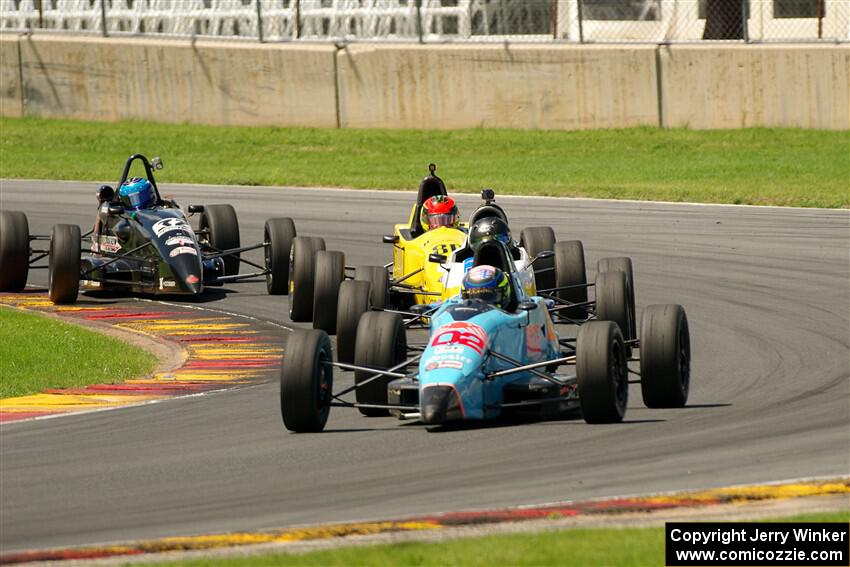 Ayrton Houk's Mygale GR, Sebastian Mateo Naranjo's Mygale SJ13 and