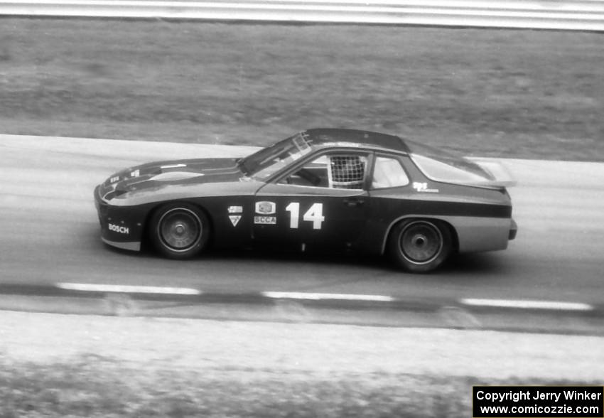 Doc Bundy's Porsche 924 Turbo