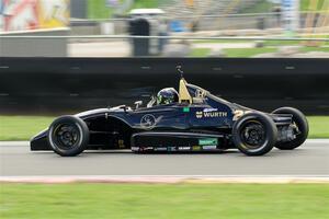 Ayrton Cahan's Van Diemen RF00
