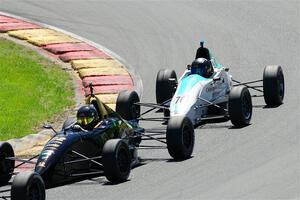 Ayrton Cahan's Van Diemen RF00 and Ava Hanssen's Mygale FF-AHR