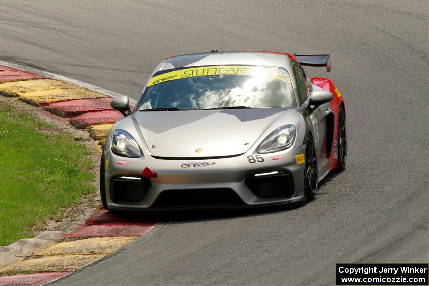 Ross Poole's Porsche Cayman Clubsport