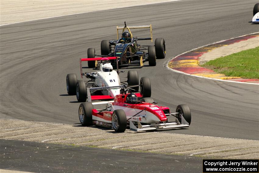 Austin Holtgraewe's JDR F1000, Tim Minor's Citation US2000 and Gabriel Cahan's Van Diemen RF06/Ford