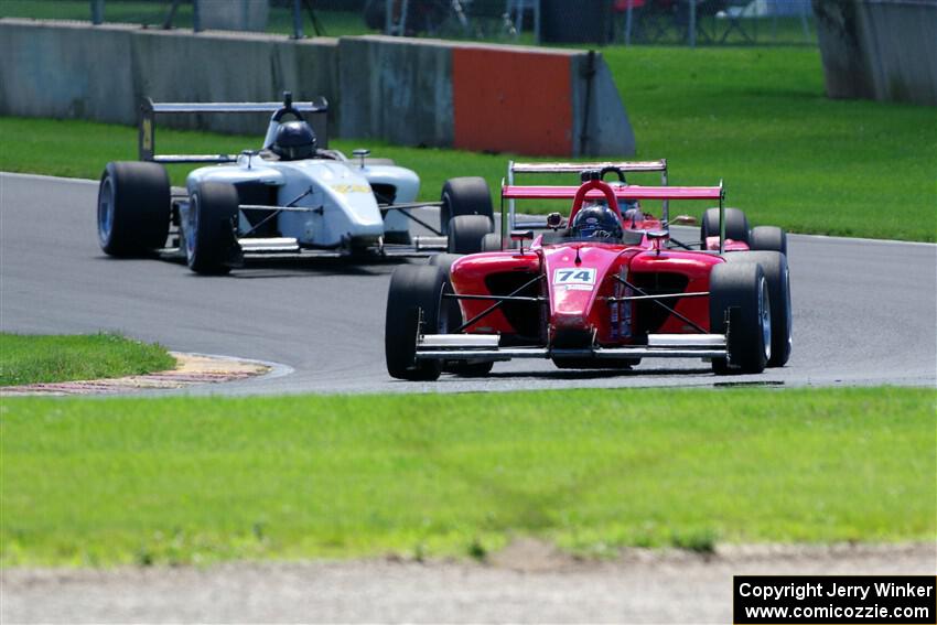 Dudley Fleck's Swift 016.a, Nathan Byrd's JDR F1000 and David Grant's Swift 016.a