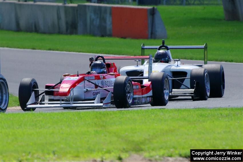 Nathan Byrd's JDR F1000 and David Grant's Swift 016.a