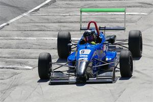 Cooper Travis' Van Diemen Élan DP08 goes wide at Canada Corner.