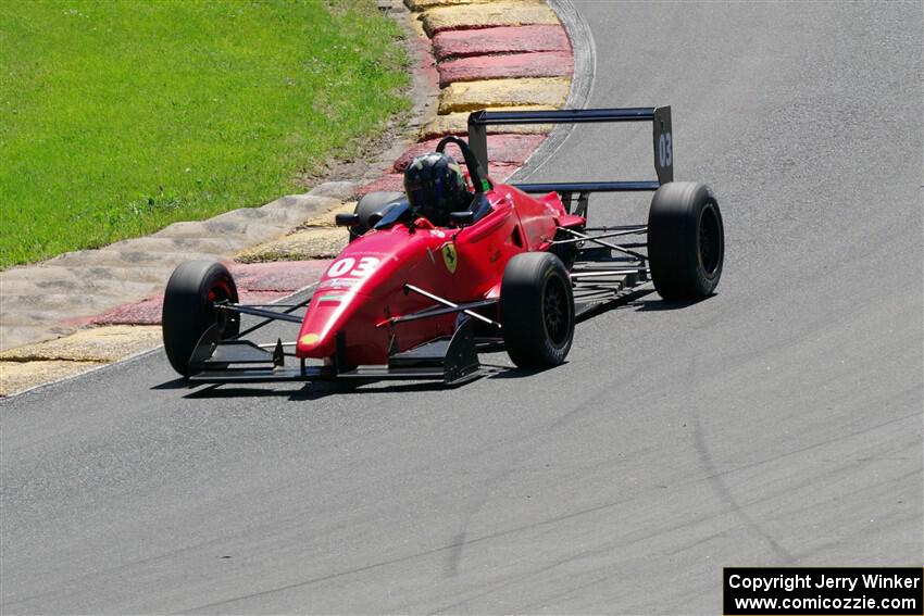 Carter Sheets' Van Diemen RF03