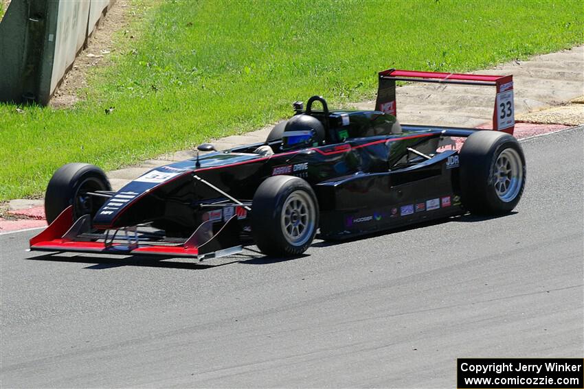 Charles Livingston's JDR F1000