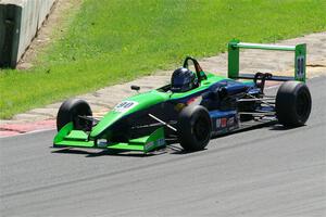 Robert Wright's Van Diemen Élan DP08