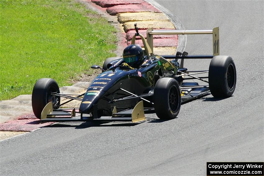 Gabriel Cahan's Van Diemen RF06/Ford