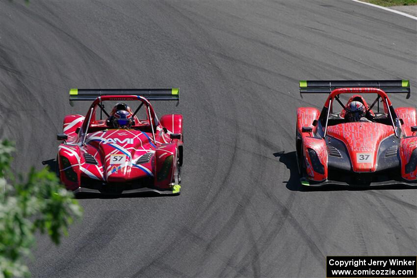 Wayne Williams' Radical SR10 and Jon Field's Radical SR10