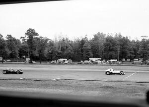 Steve Knapp's Lynx B Formula Vee is followed by (most likely) Jerry Knapp's Caldwell D-13 Formula Vee during the driver's school