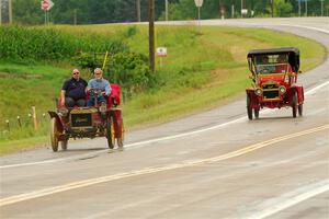 Bruce van Sloun's 1904 Autocar and Stuff Tyler's 1908 Maxwell