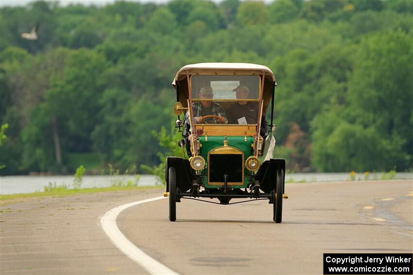Winston Peterson's 1911 Maxwell