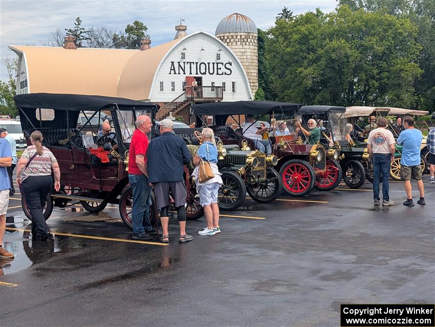 John Guehl's 1907 REO, Richard Anderson's 1906 Maxwell and Pat Hanggi's 1909 Buick
