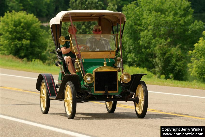 Winston Peterson's 1911 Maxwell