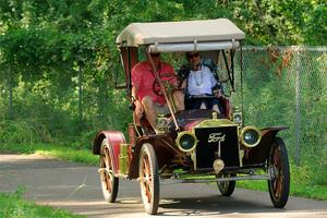 Milt Roorda's 1906 Ford