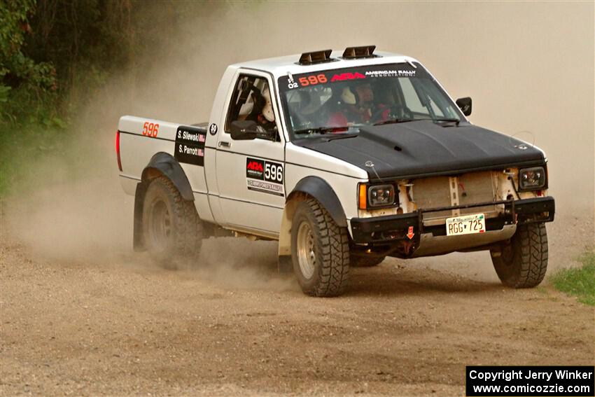 Scott Parrott / Shawn Silewski Chevy S-10 on SS2, Soo Pass II.