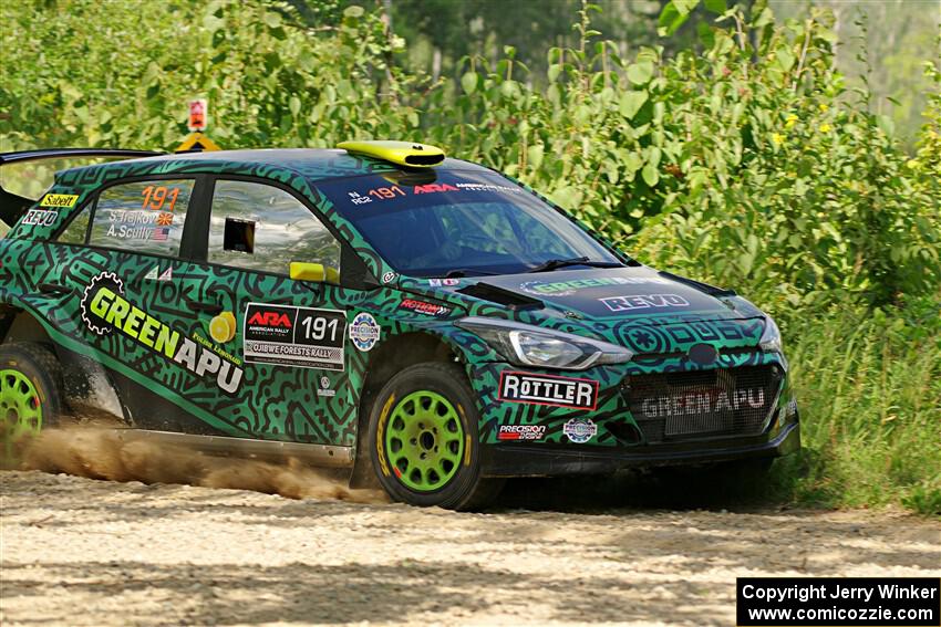 Alastair Scully / Stefan Trajkov Hyundai i20 R5 on SS3, Refuge I.