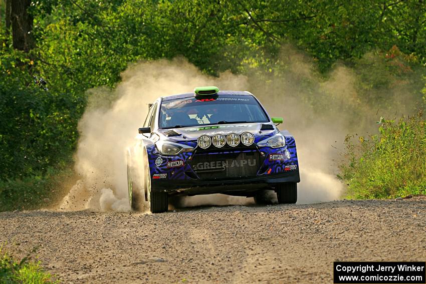 Patrick Gruszka / John Hall Hyundai i20 R5 on SS7, Refuge II.