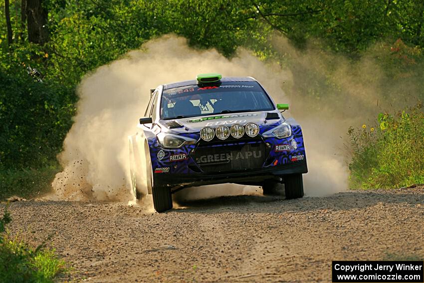 Patrick Gruszka / John Hall Hyundai i20 R5 on SS7, Refuge II.